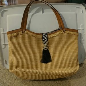 Stella & Dot Bags - Stella And Dot Riveria Tote with Raffia Fringe Stella & Dot Bags - Stella And Dot Riveria Tote with Raffia Fringe